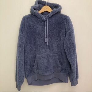 AERO Women’s Blue Gray Sherpa Hoodie size small
